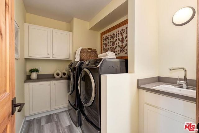 2841 Montcalm Avenue, Los Angeles, CA 90046