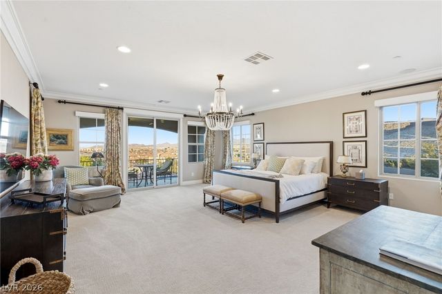 8 Olympia Chase Drive, Las Vegas, NV 89141