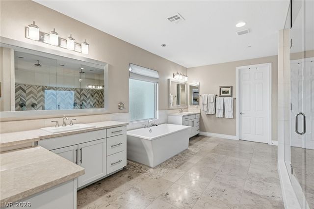 8 Olympia Chase Drive, Las Vegas, NV 89141