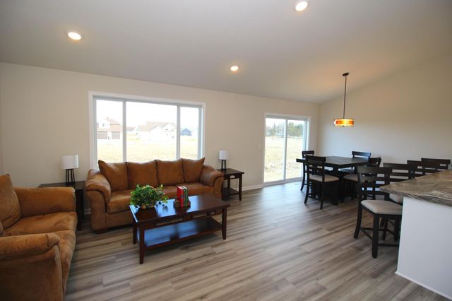 24135 Polk Street NE, Bethel, MN 55005