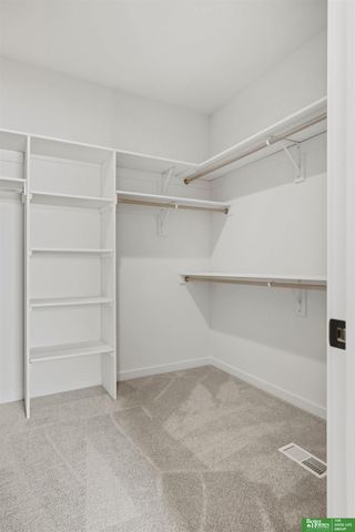 5610 N 198th Street, Elkhorn, NE 68022