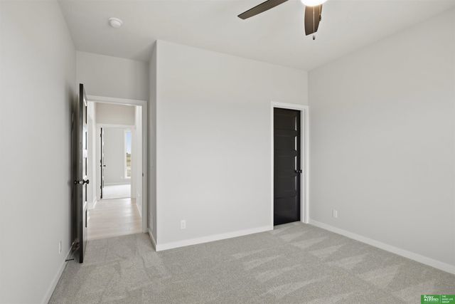 5610 N 198th Street, Elkhorn, NE 68022