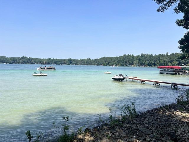E1280 COUNTY ROAD Q, Waupaca, WI 54981