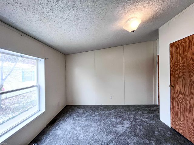 33181 Waterfall Court, Lenox, MI 48048