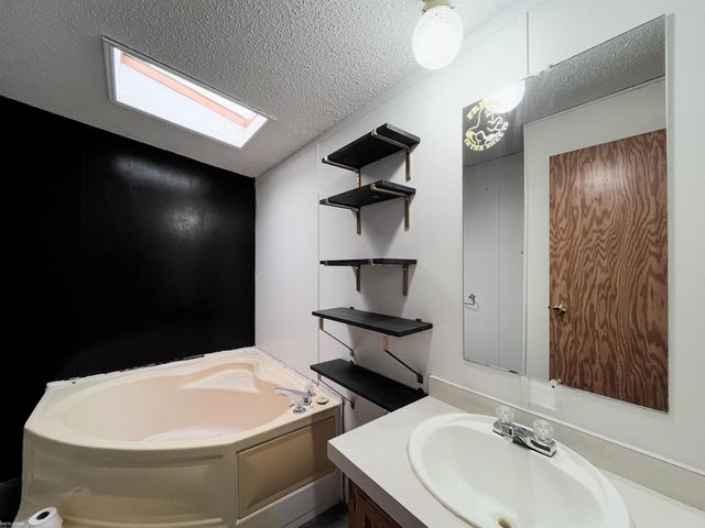 33181 Waterfall Court, Lenox, MI 48048