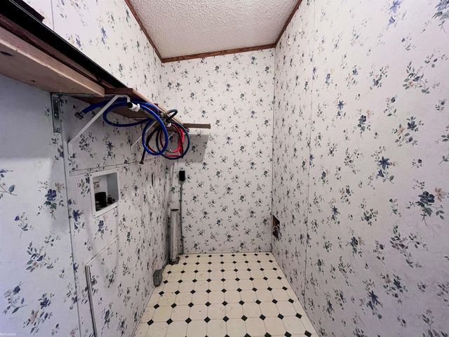 33181 Waterfall Court, Lenox, MI 48048