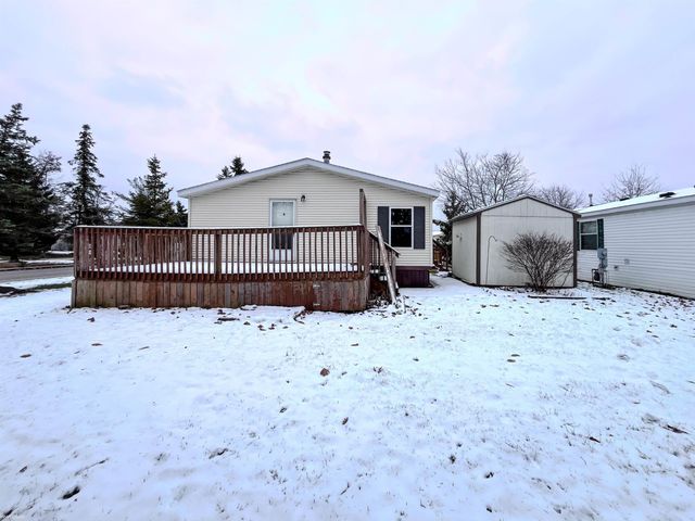 33181 Waterfall Court, Lenox, MI 48048