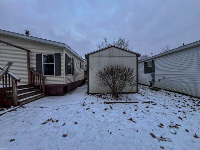 33181 Waterfall Court, Lenox, MI 48048