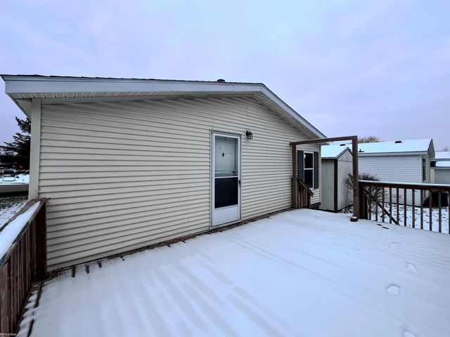 33181 Waterfall Court, Lenox, MI 48048