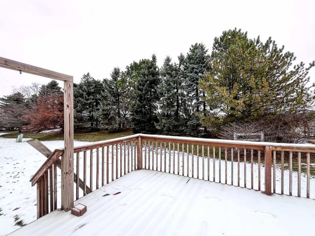 33181 Waterfall Court, Lenox, MI 48048