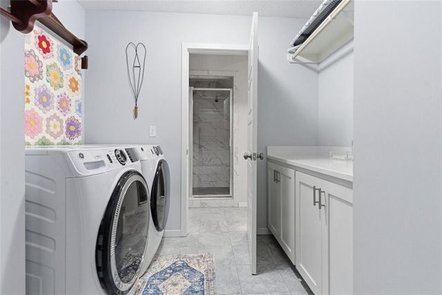 24420 W 58th Street, Shawnee, KS 66226