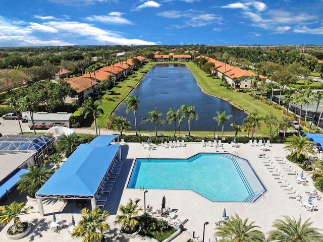 9934 Harbour Lake Circle, Boynton Beach, FL 33437