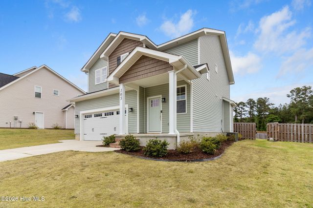 105 Woodford Lane, Vass, NC 28394
