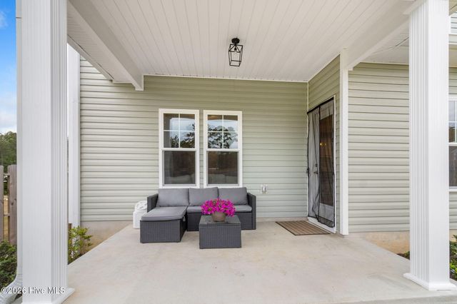 105 Woodford Lane, Vass, NC 28394