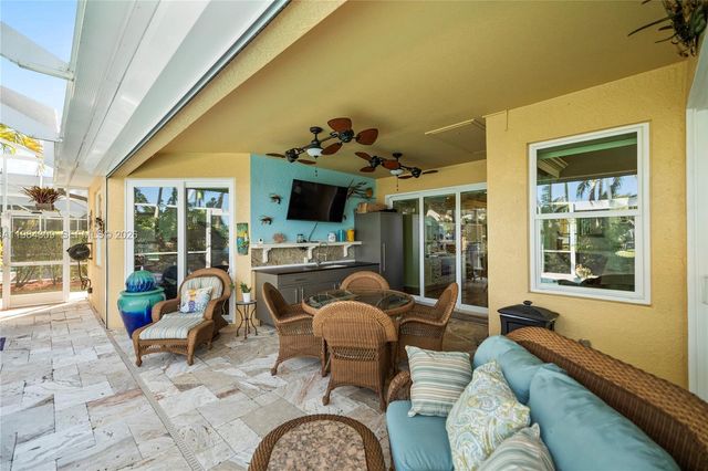 20630 Dennisport Ln, North Fort Myers, FL 33917