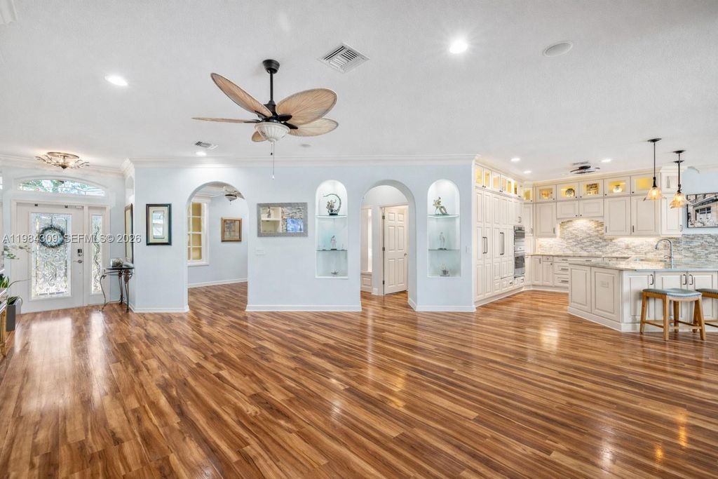 20630 Dennisport Ln, North Fort Myers, FL 33917