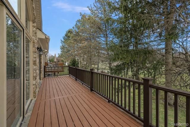 45325 Stonehedge Drive, Plymouth Charter Township, MI 48170