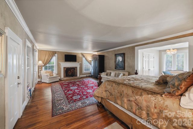 1670 Southwest Boulevard, Newton, NC 28658