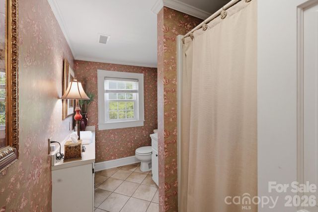 1670 Southwest Boulevard, Newton, NC 28658