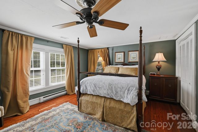 1670 Southwest Boulevard, Newton, NC 28658