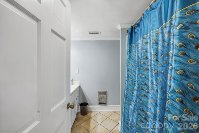 1670 Southwest Boulevard, Newton, NC 28658