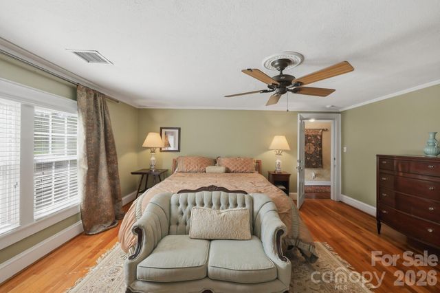 1670 Southwest Boulevard, Newton, NC 28658