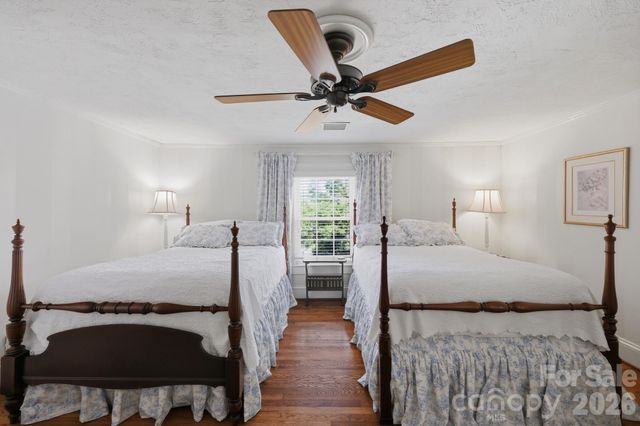 1670 Southwest Boulevard, Newton, NC 28658
