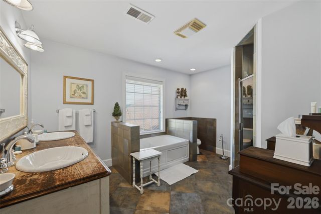 1670 Southwest Boulevard, Newton, NC 28658