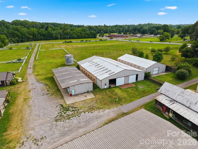 1670 Southwest Boulevard, Newton, NC 28658