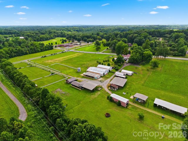 1670 Southwest Boulevard, Newton, NC 28658