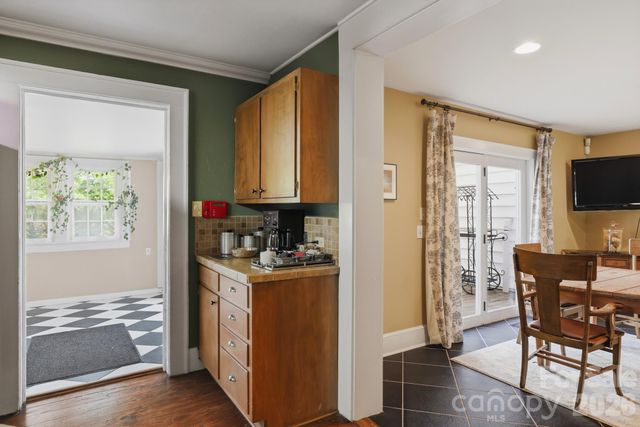 1670 Southwest Boulevard, Newton, NC 28658