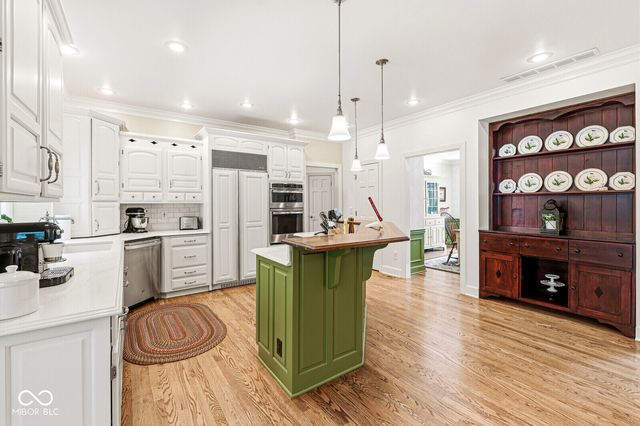 2842 Jeremy Court, Carmel, IN 46033