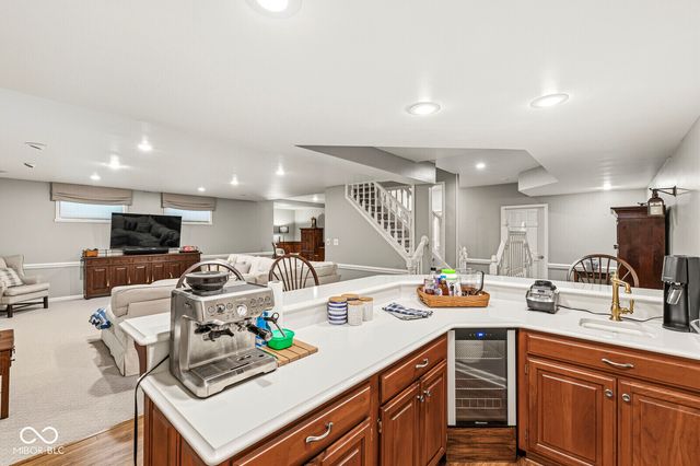 2842 Jeremy Court, Carmel, IN 46033