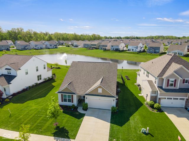 6607 Timberline Trail, Whitestown, IN 46075
