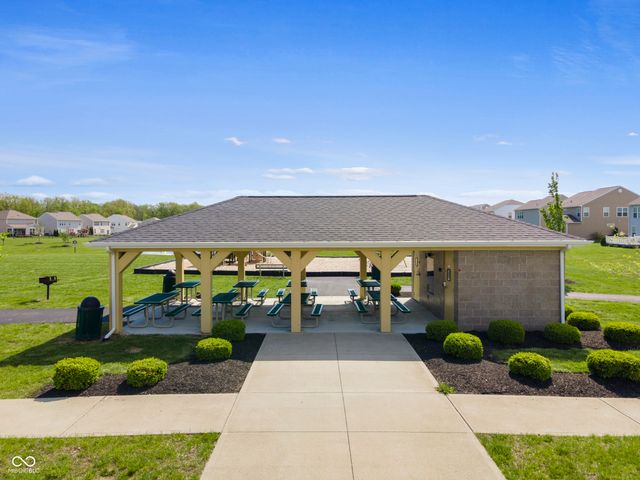 6607 Timberline Trail, Whitestown, IN 46075