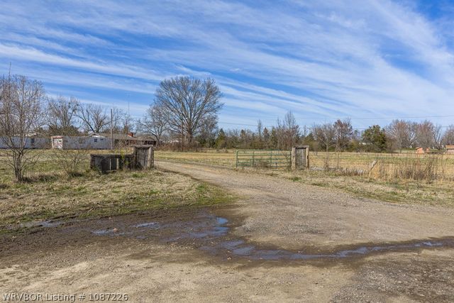 7501 Old Concord Road, Alma, AR 72921