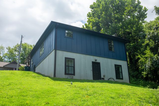 420 Fort Hill Dr, Pulaski, TN 38478