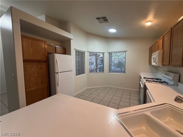 1409 Velvet Leaf Drive, North Las Vegas, NV 89032