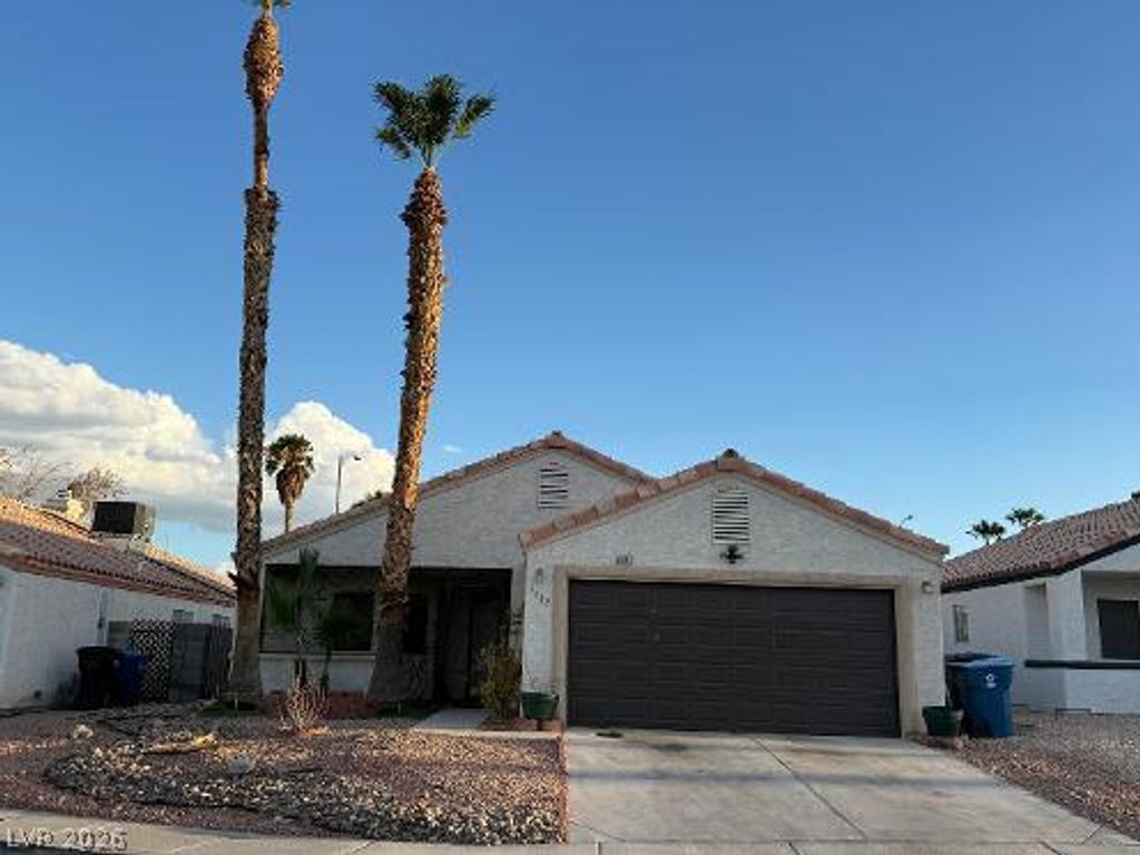 1409 Velvet Leaf Drive, North Las Vegas, NV 89032