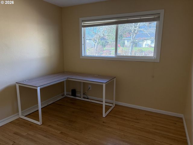 3908 GIFFORD Pl, Washougal, WA 98671