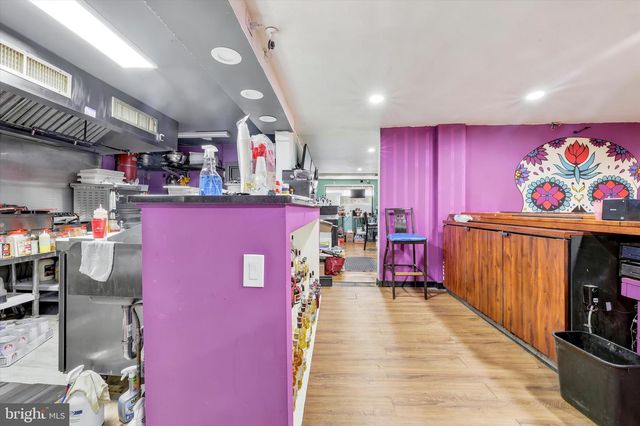 5300-02 MARKET ST, Philadelphia, PA 19139