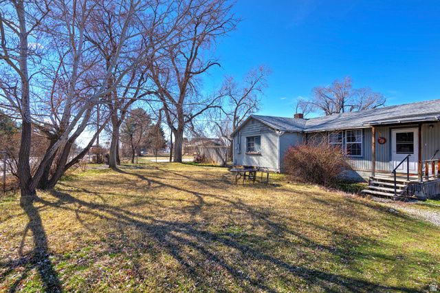 10531 N ALPINE HWY, Highland, UT 84003