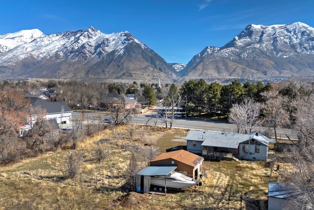 10531 N ALPINE HWY, Highland, UT 84003