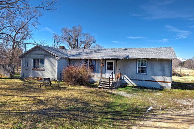 10531 N ALPINE HWY, Highland, UT 84003