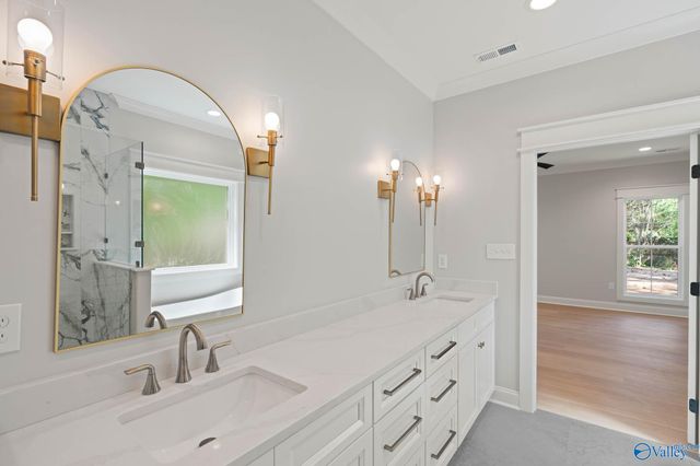 6306 Sheri Drive NW, Huntsville, AL 35806