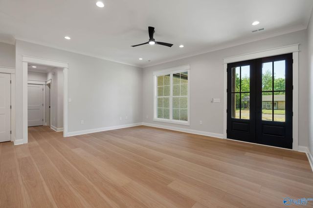 6306 Sheri Drive NW, Huntsville, AL 35806