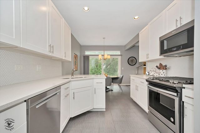 18167 Mager Drive, Tinley Park, IL 60487