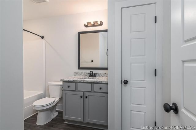 4009 Cedar Hill Court, Floyds Knobs, IN 47119