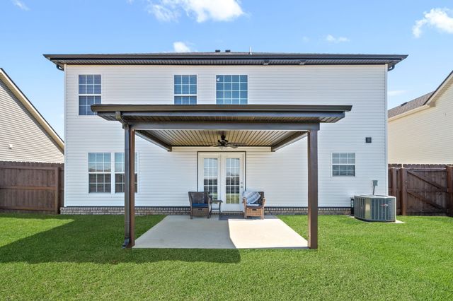 764 Lillian Grace Dr, Clarksville, TN 37043
