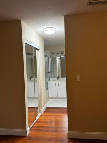 1868 NW 79th Way, Pembroke Pines, FL 33024